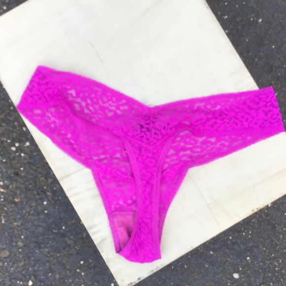 3 pair Victoria Secret thong lace panties OS new - Picture 2 of 10